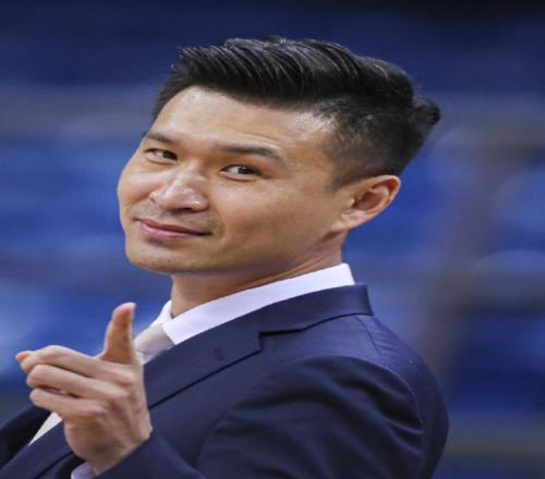 郑钦文澳网,中央球场揭,幕战登场,巅峰国际会员登录入口,巅峰国际官网,巅峰国际